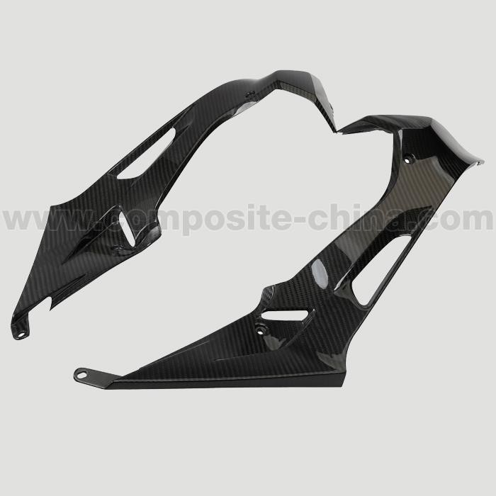 Pièces en fibre de carbone