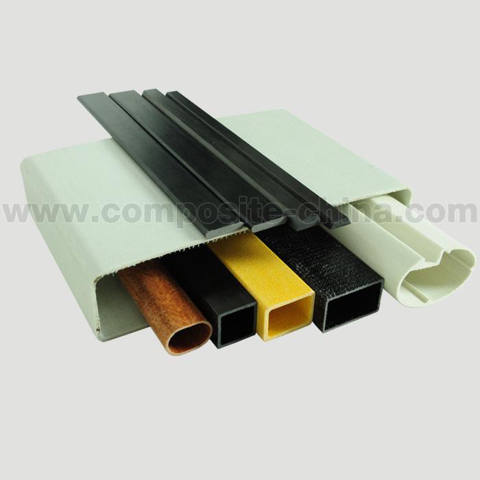 Tubes extrudés en forme de fibre de verre