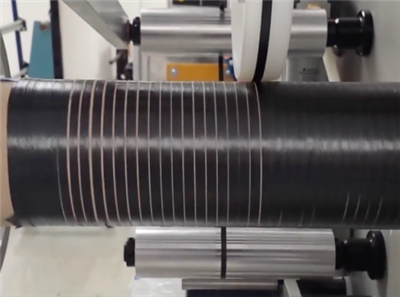 Comment la fibre de carbone est-elle produite?